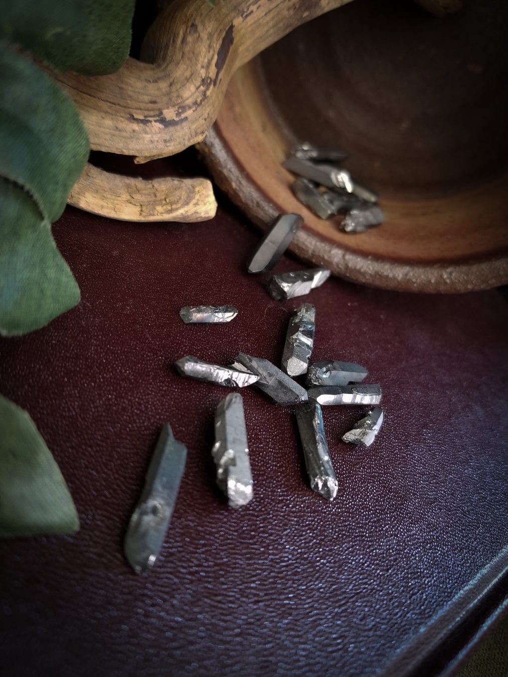 Quartz Crystal | Black | Drilled